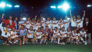 Elfmeter von andreas brehme im endspiel; Wm 1990 Finalsieg Noch Einmal Auf Facebook Und Twitter Erleben Dfb Deutscher Fussball Bund E V