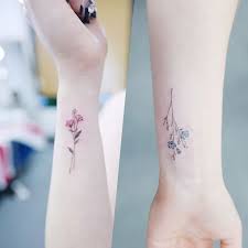 Unique Watercolor Tattoo Watercolor Tattoos Korean Style Tatuajes De Acuarela Tatuajes Florales Tatuajes Delicados
