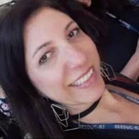 800+ perfiles de «Vivas»