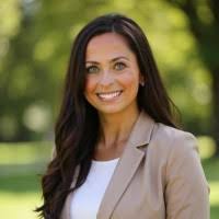 100+ "Danielle Ms" profiles