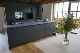 Kuche Anthrazit Mit 3cm Betonarbeitsplatte Kuche Anthrazit Innenarchitektur Kuche Haus Kuchen
