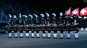 Pin By Steven Miller On Amazing Musicians Edinburgh Military Tattoo Drum Corps Drums