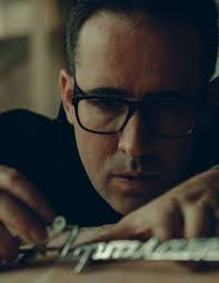 Disintegrating Riva: il nuovo progetto artistico di Fabian Oefner per  Bellini Nautica » Bellini Nautica