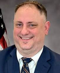 Bradley Olson declares candidacy for judge