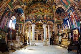 Gheorghe nou reprezinta cea mai importanta ctitorie a voievodului constantin brancoveanu, al gheorghe nou a avut loc si slujba de inmormantare a marelui nostru poet eminescu. Galerie Foto Biserica Sfantul Gheorghe Nou De La Km 0 Bucuresti