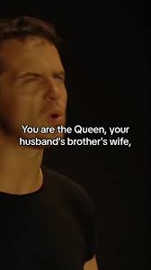 Almeida Theatre Hamlet Performance with Andrew Scott and Juliet Stevenson