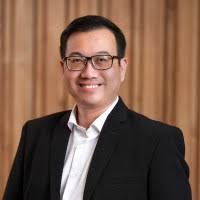 700+ "Tomas" profiles