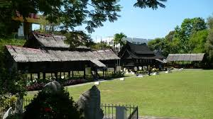 Bahagian pentadbiran (perjawatan) lembaga muzium negeri pulau pinang bilik orkid, dewan sri pinang jalan tun syed barakbah 10450 george town, pulau pinang. Muzium Negeri Sembilan Mapio Net