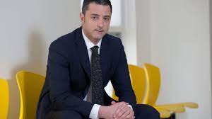 Spitalul monza, parte din grupul internațional policlinico di monza, este specializat în efectuarea de intervenții chirurgicale complexe și în asigurarea de servicii medicale integrate de înaltă performanță. Spitalul Monza Unul Dintre Cele Mai Mari Spitale Private Din Romania PlÄteste Medicii DebutanÅ£i Cu Salarii De La 2 000 Euro Pe LunÄ