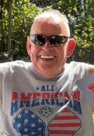 Richard Stoops's Instagram, Twitter & Facebook