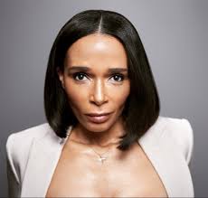 Framed" Episode #1.1 (TV Episode 1992)