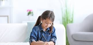 Pour découvrir le produit cliquez sur la photo et ensuite sur le lien ci contre. 7 Facons Creatives Pour Les Enfants De Gagner De L Argent Activites Du Domicile