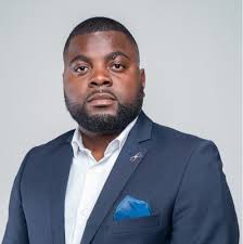 Time flies when you're having fun! Already 5 months back as Head of  Scouting & Recruitment U13-U18 at Royal Antwerp F.C.! Let's do this  together! https://lnkd.in/eJFFyMGa