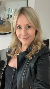 COME BEAUTY SHOPPING WITH ME HOME BARGAINS @homebargains , … to find the  relaunched Revlon Flex range. It’s my first time in this bargain store and  I have found some fab buys for yu Let’s start with ...