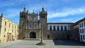 Viseu a été considéré pendant deux années consécutives 2010 et 2011 la meilleure ville au portugal viseu a été classé à la dixième place dans le tableau international. Kathedrale Von Viseu Wikipedia