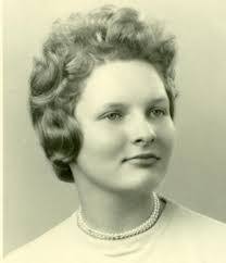 Sandra Schupp's Instagram, Twitter & Facebook