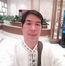 Students during the 1980s. What do you think what school they are from.