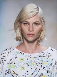 Feines Haar 30 Gute Frisuren Fur Mehr Volumen Frisuren Dunnes Haar Long Bob Dunnes Haar Feines Haar