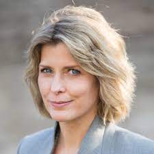 Schauspielerin heike makatsch zog ihr video am freitagmorgen zurück. Valerie Niehaus Wikipedia