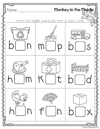 4 Kids Phonics Worksheets Printable Cvc Worksheets Kindergarten Middle Sounds Worksheet Phonics Kindergarten