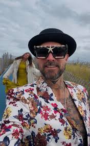 Sober couple's approach to wedding dance floor