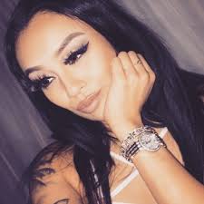 Abigail Solis's Instagram, Twitter & Facebook