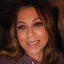 Jennifer Grabski's Instagram, Twitter & Facebook