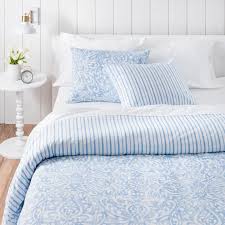Discover more ways to relax with luxury bedding sets and bedding collections, offering the ultimate in designer style and comfort for your master bedroom or guestroom. Martha Stewart Avery Medallion Reversible Comforter Set Reviews Wayfair