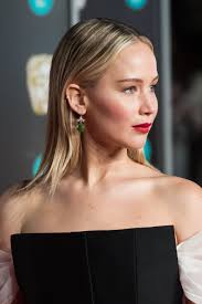Wer bei der trauung dabei war, . Hollywood Auszeit Jennifer Lawrence Legt Pause Ein Vogue Germany