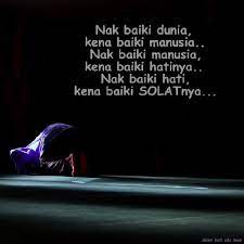 Ada dua hadits tentang sholat tiang agama yang statusnya sahih dan hasan, yaitu hadits dari ibnu majah, tirmidzi dan bukhari, muslim, berikut ini Solat Tiang Agama Hadis Nusagates