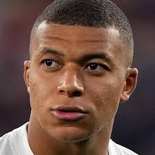 Keep your head up, kylian! Lionel Messi May Be About To Change Kylian Mbappe Future Amid Liverpool Links Liverpool Echo