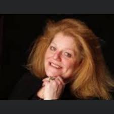 Mara Schafer's Instagram, Twitter & Facebook