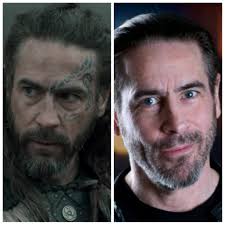 Timothy Innes aka Edward Play this picture as puzzle:  https://www.jigsawplanet.com/?rc=play&pid=1f9dda04e791