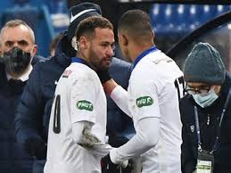 מאז שניימאר הגיע לפאריס סן זרמן, הוא אמנם הצליח לכבוש שערים רבים ולזכות בתארים, אך התקופה שלו באלופת צרפת התאפיינה גם בלא מעט פציעות והיעדרויות ממשחקים קריטיים. 93sf Wnfwilybm