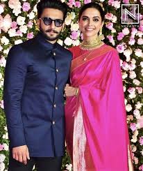 Revinedheart Revinedheart Instagram Photos And Videos Deepika Padukone Saree Deepika Padukone Dresses Deepika Padukone Style