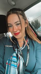 What shuttle services are available from LA to Malibu for 20 people?