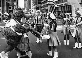 The First Thanksgiving Day Parade Happened 100 Years Ago Whyy