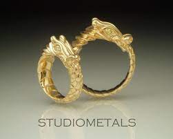 18k Dragon Wedding Rings Hand Carved Solid Gold Ouroboros Etsy Wedding Ring Hand Dragon Wedding Bands Matching Wedding Band Sets