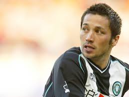 サッカー日本代表にはたくさんのイケメンがいます。 見た目だけじゃなくプレーも上手いそんな人たちをご紹介します。 内田篤人 静岡県出身でブンデスリーガ・シャルケ04に所属。 ポジションはディフェンダー。 å…ƒç¥–ã‚¤ã‚±ãƒ¡ãƒ³ï½ŠåŠ©ã£äºº å¼•é€€å¾Œã«ãƒ•ã‚£ã‚®ãƒ¥ã‚¢é¸æ‰‹ã«è»¢èº«ã—ãŸ çŽ‹å­ ã¨ã¯ Jãƒªãƒ¼ã‚°ä»– é›†è‹±ç¤¾ã®ã‚¹ãƒãƒ¼ãƒ„ç·åˆé›'èªŒ ã‚¹ãƒãƒ«ãƒ†ã‚£ãƒ¼ãƒ å…¬å¼ã‚µã‚¤ãƒˆ Web Sportiva