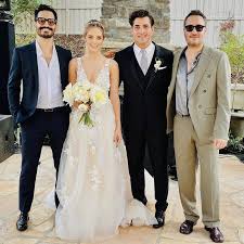 Regina blandón responde a críticas sobre serie de paulette. Embarazo Regina Blandon Boda