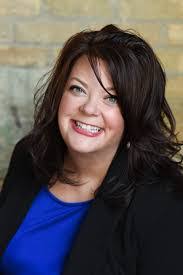 Georgia Field's Instagram, Twitter & Facebook