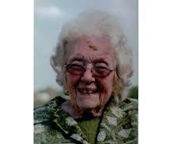 Ruth Christy's Instagram, Twitter & Facebook