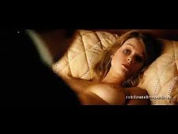 Big nothing filminde görülen, 1982 doğumlu taş oyuncu. Alice Eve In Crossing Over 2009 Sex Scene Celebsnudeworld Com