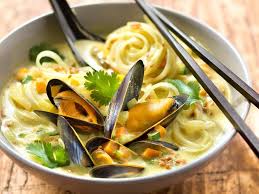 Moules Au Curry Et Lait De Coco Recettes Recette Moules Curry Recette Moules Recettes De Cuisine