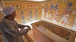 Tutankhamen was ready for the afterlife. Las Primeras Imagenes De La Tumba De Tutankamon En Egipto Tras Una Decada De Trabajos De Restauracion Bbc News Mundo