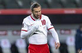 Gryfice, polonia, 29 de enero de 1990) es un futbolista profesional polaco.juega de centrocampista y su actual equipo es el f. Grzegorz Krychowiak Mecz Z Anglia Pzpn Walczy O Wystep Aktualizacja 30 03 2021 Eska Pl