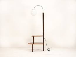 Vintage Stehlampen Bogenleuchte Bauhaus Stehlampe Mit Tisch Ein Designerstuck Von Ferdinand Christall Bauhaus Lampen Stehlampe Wohnzimmer Lampen Wohnzimmer