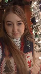 Another video of this giant Little Debbie Christmas tree cake! How am I  supposed to store this until next year? #homedecor #diychristmasdecor  #diyhomedecor #giantthings #gianthomedecor #weirdhomedecor ...