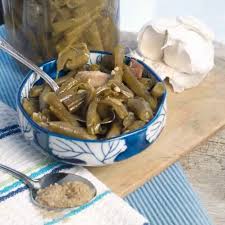 Beans have so much going for them. How To Cook Canned Green Beans On The Stove Loaves And Dishes