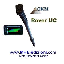 La speciale forma del rover uc, consente di essere utilizzato in posi ove con altri metal detector è impensabile. Rover Uc Okm Metal Detector Geoscanner 3d Mhe Edizioni